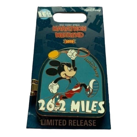 Walt Disney World 2019 Marathon Mickey Mouse 26.2 Miles I Did It Limited Pin - Picture 2 of 4